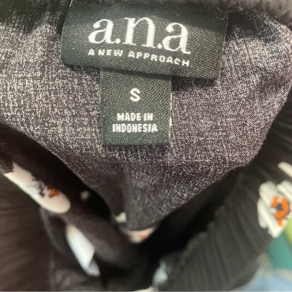 Floral midi high low dress. Size: small w48 - Picture 4 of 14